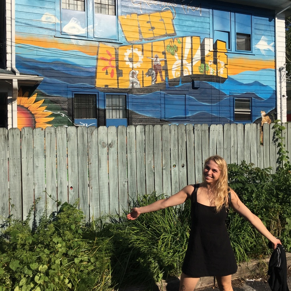 Meet your Posher, Isabelle